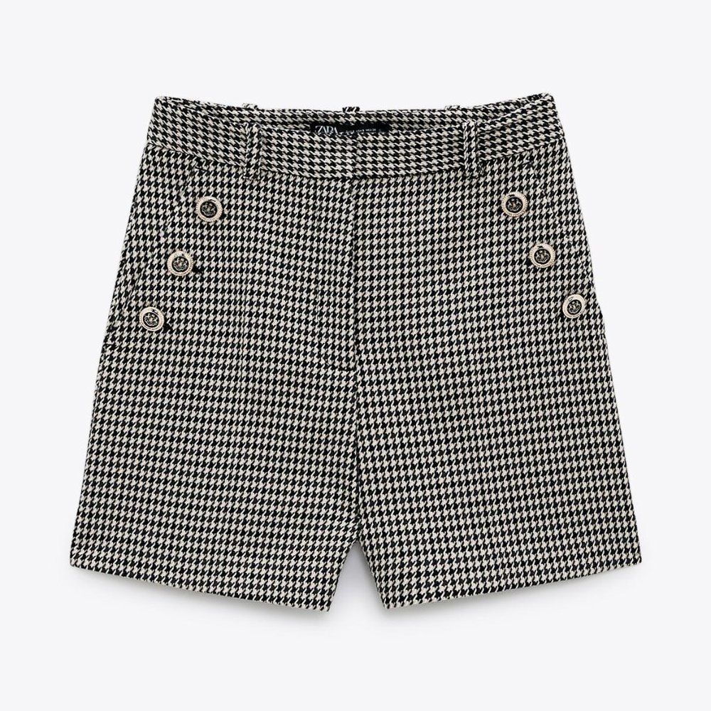 SOLD! ZARA High-Waisted Shorts - Picture 11 of 12